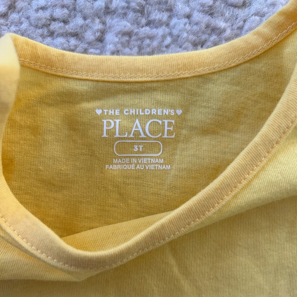 Toddler Girl Summer Set Smiley ๐ Face Denim shorts yellow ruffle sleeve top 3T - Picture 8 of 8